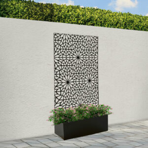 planter with screen