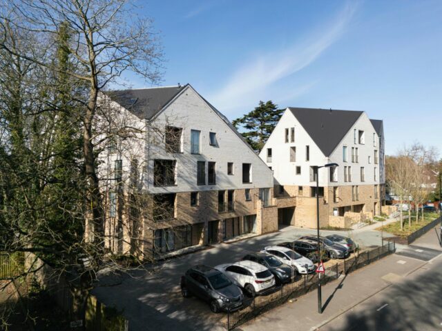 New homes, retained trees and parking at Foxley Lane in Purley.
