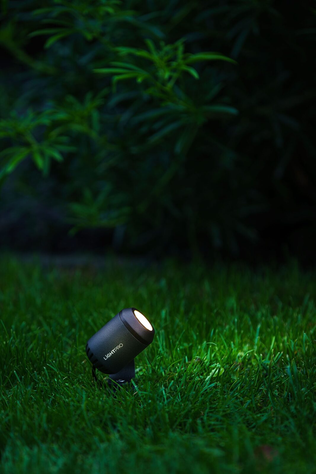 Small Garden Spike Spotlight – Lightpro Juno 4 - Image 2
