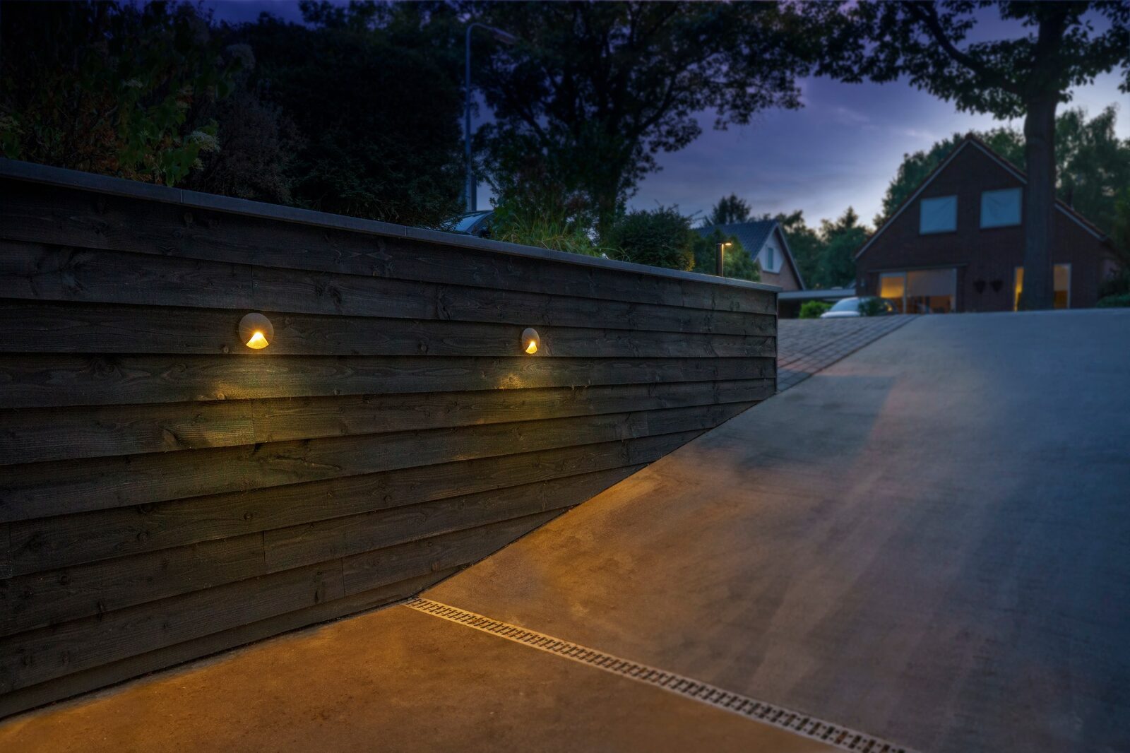 Round Outdoor Wall Downlight – Lightpro Kuma - Image 4